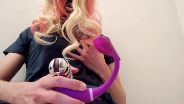 Sissys first orgasm in chastity