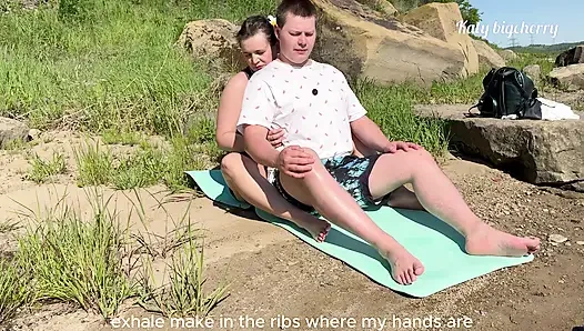 Kelas yoga berujung seks hot di pantai