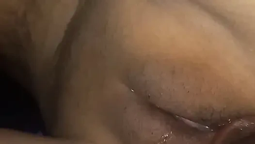 Meine Nachbarin lädt mich ein, wenn ihr Mann arbeitet