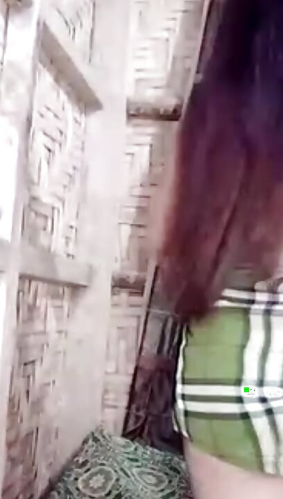 Geiles asiatisches teen bläst sex