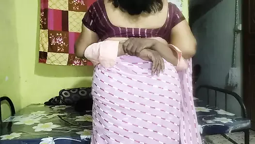Моя тетушка из Синдху трахает женщин деньками