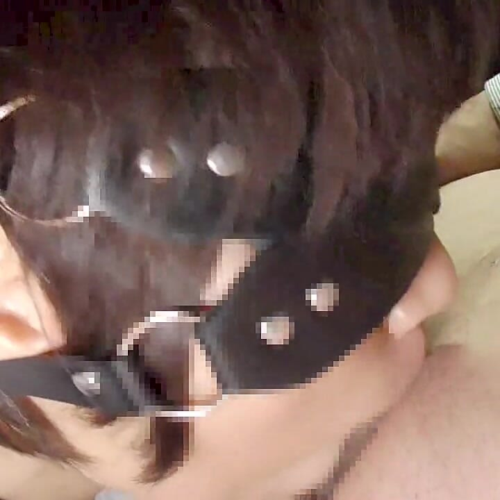 Mayu Nr. 54: Sofortiger Blowjob, Schlucken, Blindgefesselter, Sofortiger Deep Throat, Schlucken Und Reinigender Blowjob.