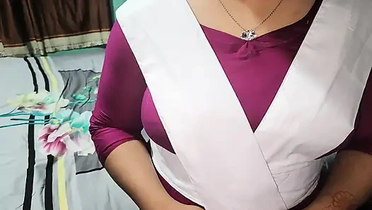 Сводную сестренку застукали за просмотром фильма со своим бойфрендом и трахнули, часть 01