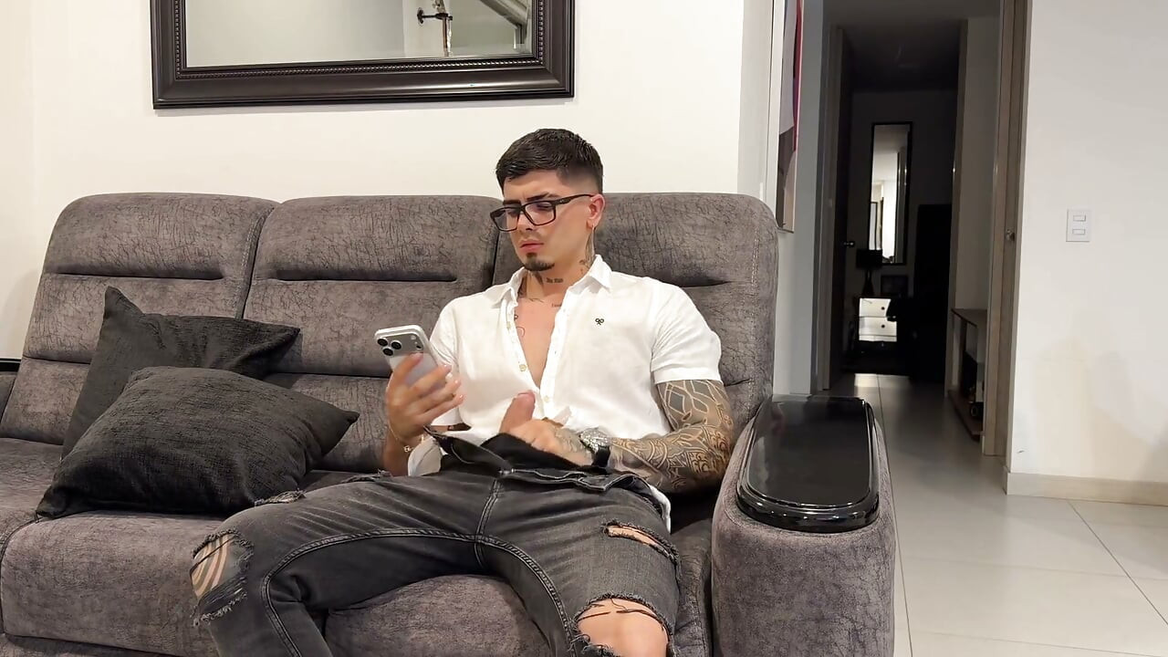 I Fuck My Stepmom in the Ass Before My Stepdad Arrives