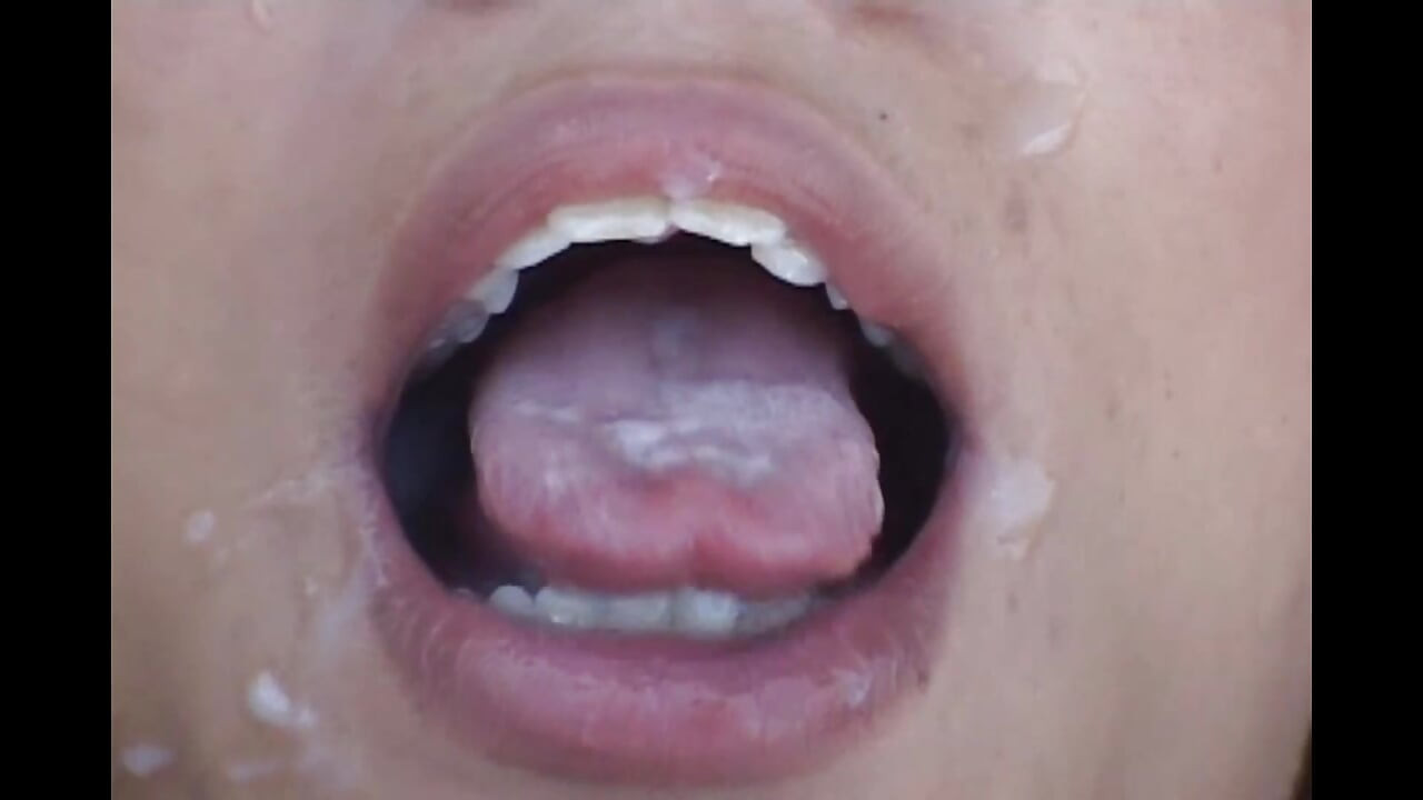 A Bolivian Girl Takes It in the Ass for the First Time