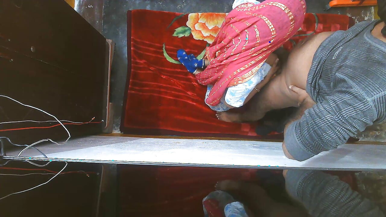 Sexy foda da empregada leitosa