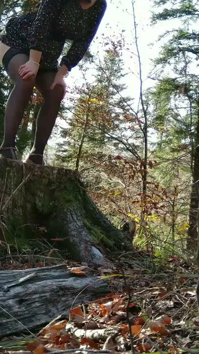 Beautiful milf mom takes outside with leashed butplug in her ass to take piss like a dog HUMILIATION | Clip 1