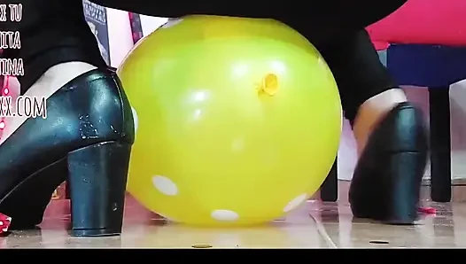 Shyfxx mengujiku apakah aku seksi bermain apapun! Looner Fetish!