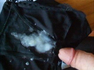 Jen sperma v karens kalhotkách, zmeškaný ejac.