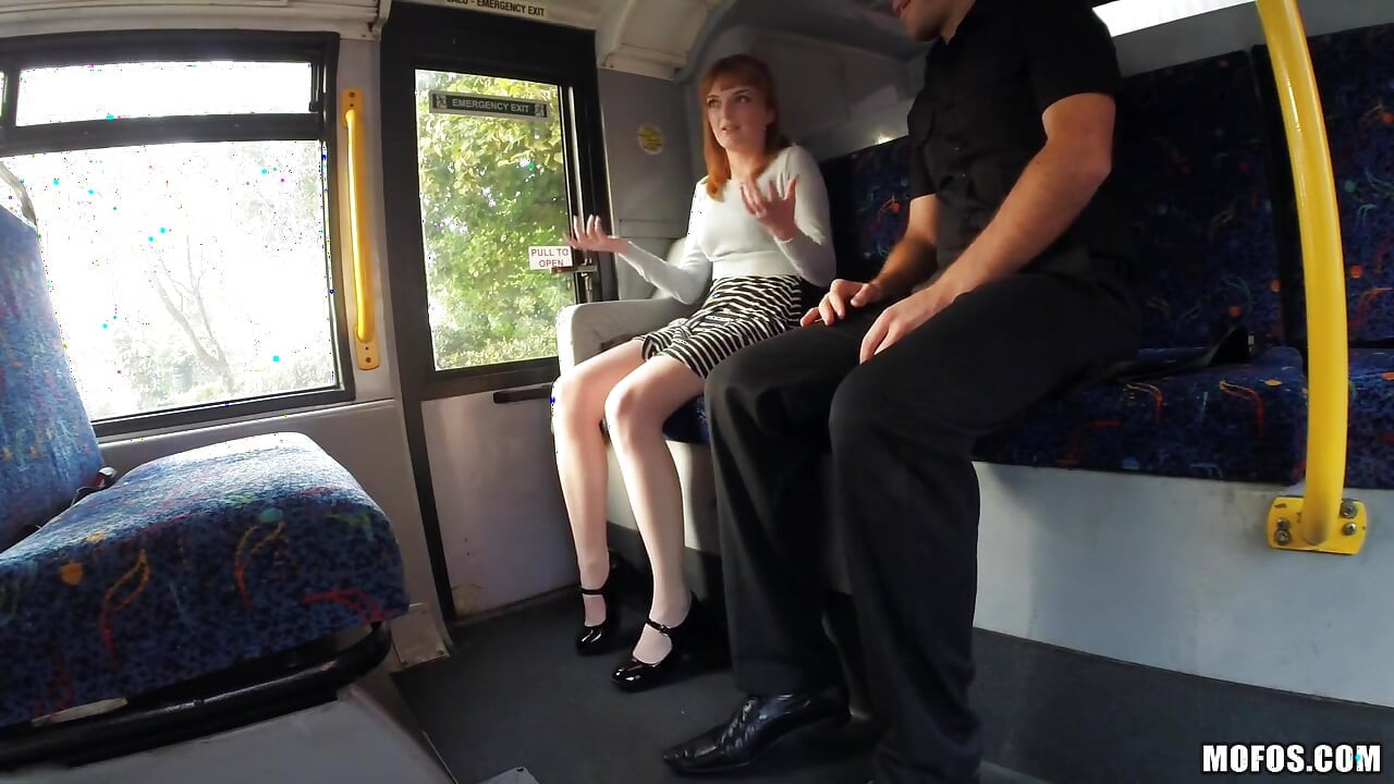 Mofos - Petite Lola Gatsby Meets Ryan & Gets Fucked Hard by the Bus Inspector on the End of His Shift