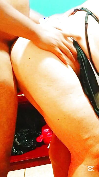 Cleaning granny squirts when I fuck her as a doggy