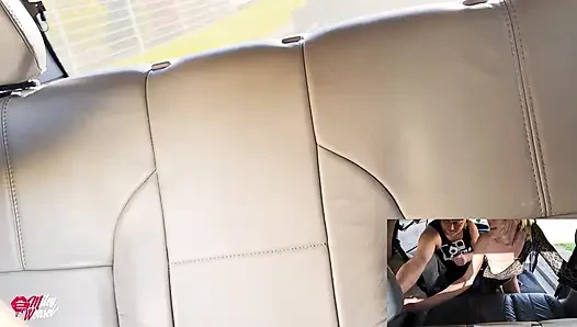 Sarışın naylon fahişe, kendini bağlanmış halde seviştiriyor!!