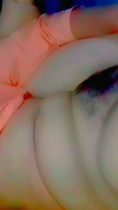 Part 2 Hot sexy desi girl fat on trying to put brinjal inside her pussy | Clip 1