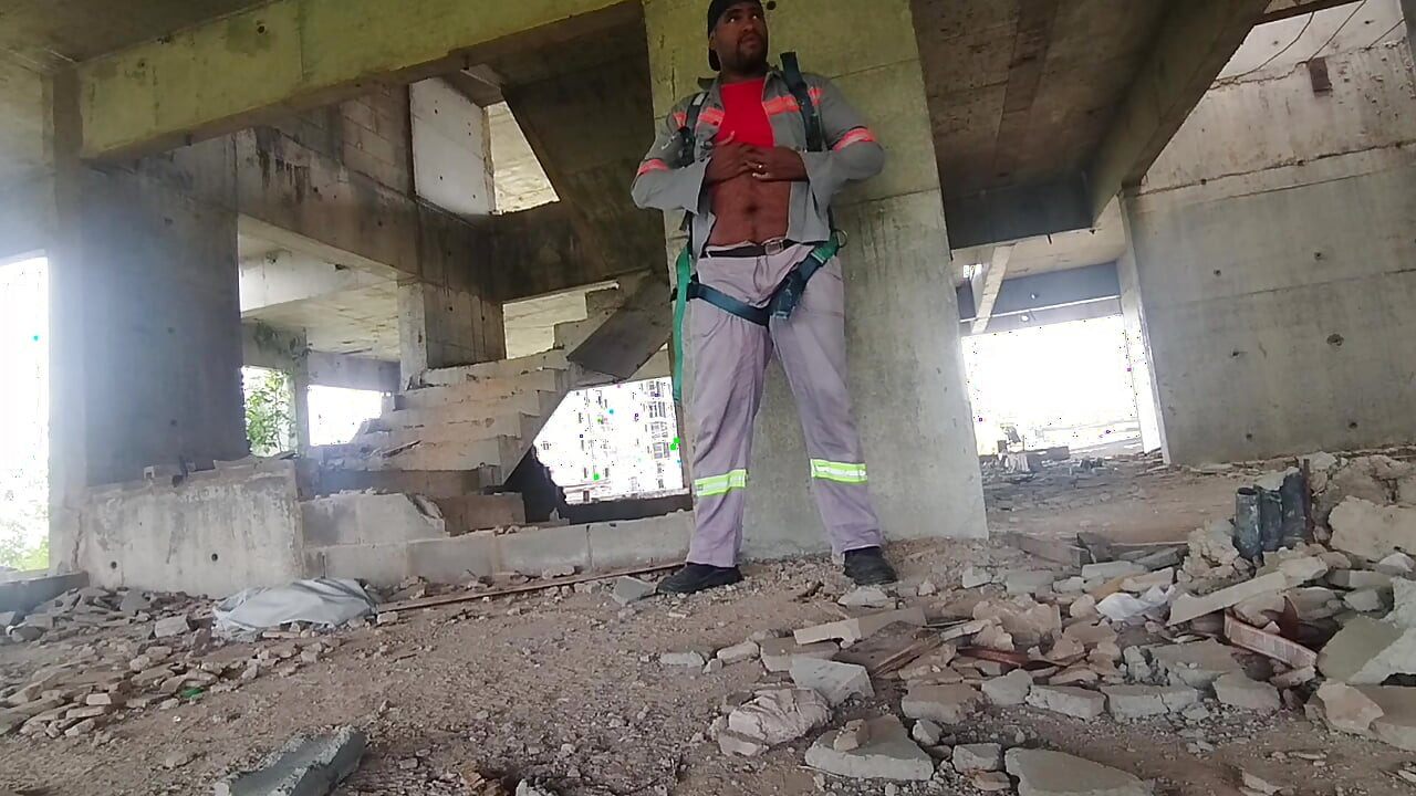 Обідня перерва і той безлад, який я роблю приховано на роботі