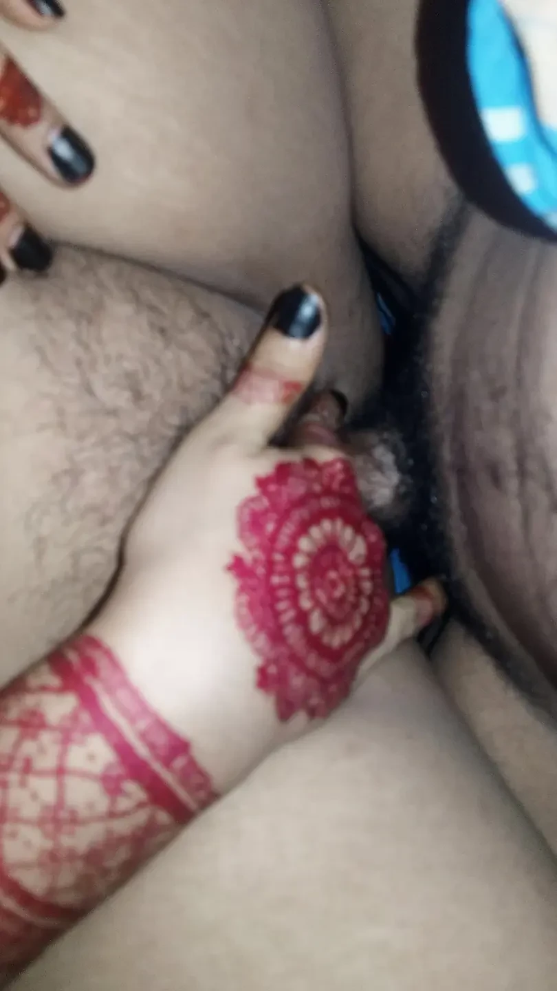 Real Bangladeshi Couple Passionate Sex - Hot Bengali Wife Nusrat & Shahin
