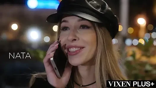 Vixenplus büyük zenci tombul sarışın subgirl için çifte penetrasyon