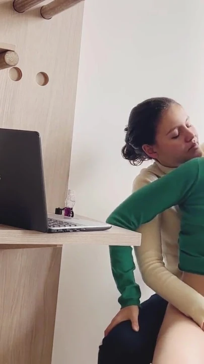 I discover that my boss uses lubricants and puts them in my vagina | Clip 1