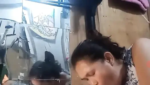 Aku pengen banget nyepong kontolku