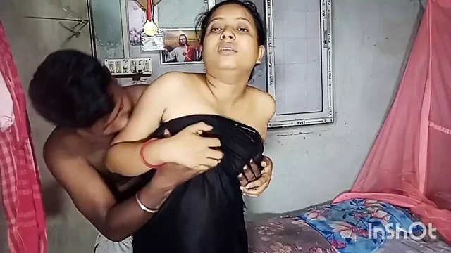 Bengali Boudi New Video.