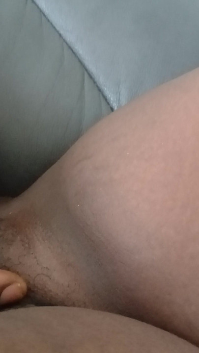 استيقظت وأنا أشعر بالإثارة وأردت بعض عروض الجسم السكرية ، مع أجمل الأشياء التي يمكنني القيام بها بجسدي.
