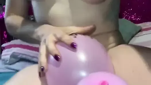 Balloon Popping Lap Dance Using My Perfect Sexy Body to Burst Them