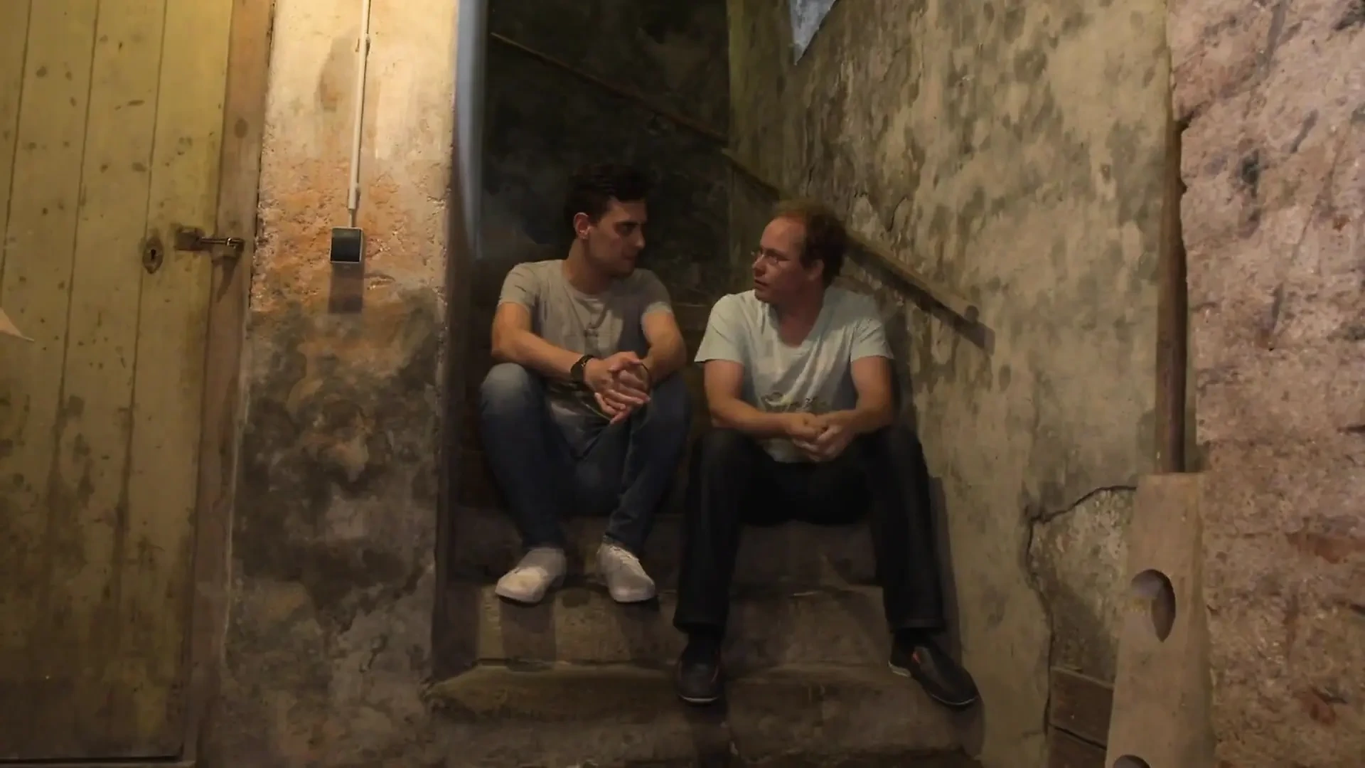 Lovely blonde gets milked in her mouth with his warm load