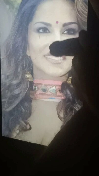 Sunny leone (Cum&Spit) Tribute