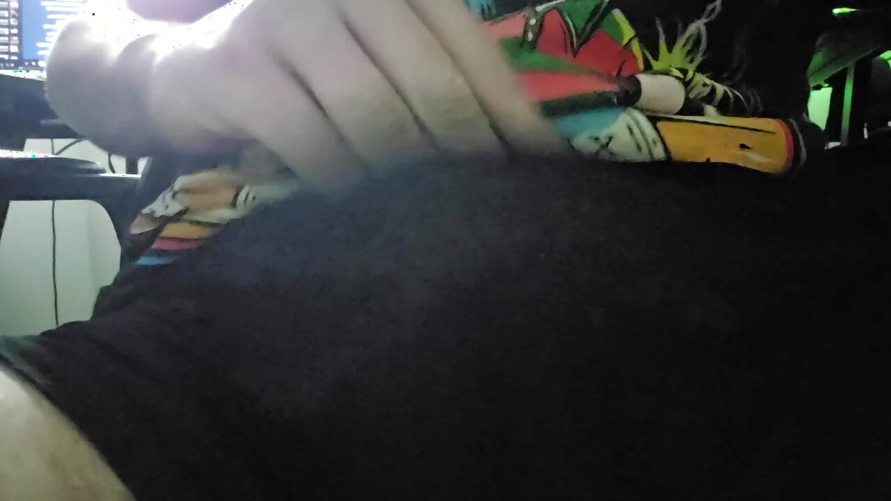 solo male piss and cum