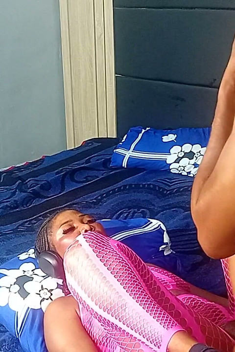 Bad Bitch in Pink Pantyhose Rides Huge Cock