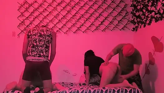 Two couples fuck simultaneously with cheap whores from India