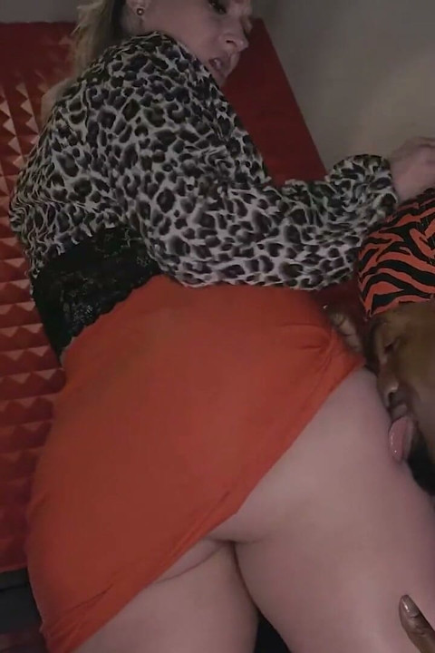 Busty Blonde MILF Charley Hart Takes a BBC Facial From Rome Major
