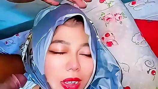 Ketika bibi tiriku menjadi guru biologiku