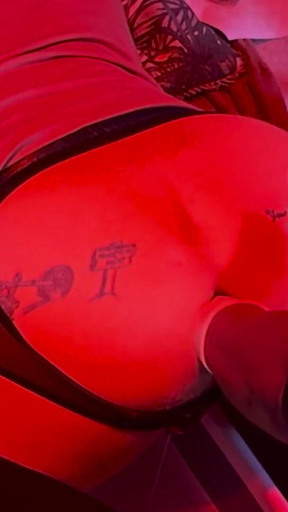 Chồng bị vợ dùng double dildo nhầy nhụa và fisting | Đoạn 3
