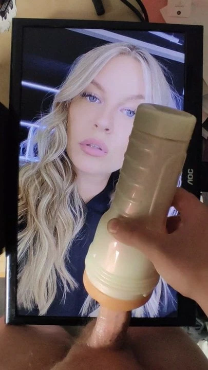 Dagi Bee Cum Tribute