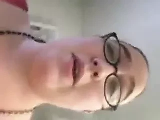 Chubby pig piss tasting
