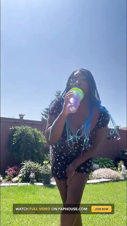 30 Min Ebony Pee Compilation