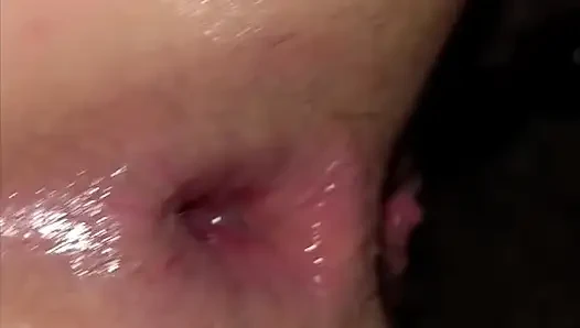 Seks anal brutal untuk ibu tiri muda ini