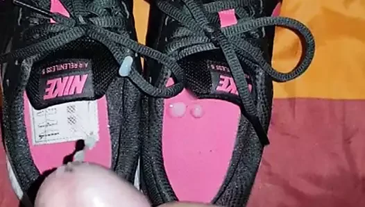 Die Schuhe meiner frau