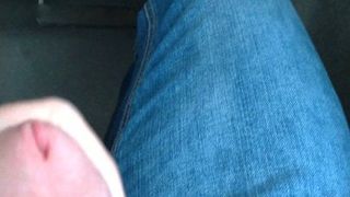 Masturbándose en el bus