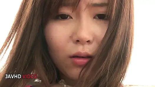 Naosima ais si cewek cantik asia dengan performa gerah dicrot di dalam yang tak terlupakan