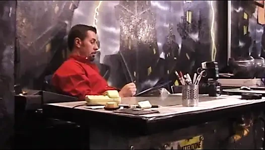 A Nice Blowjob to the Photographer During the Photo Shoot