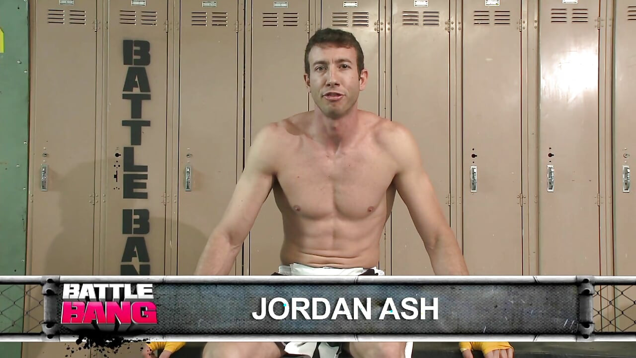 Heavy poled cooch of luscious filly hole looks small full of facial