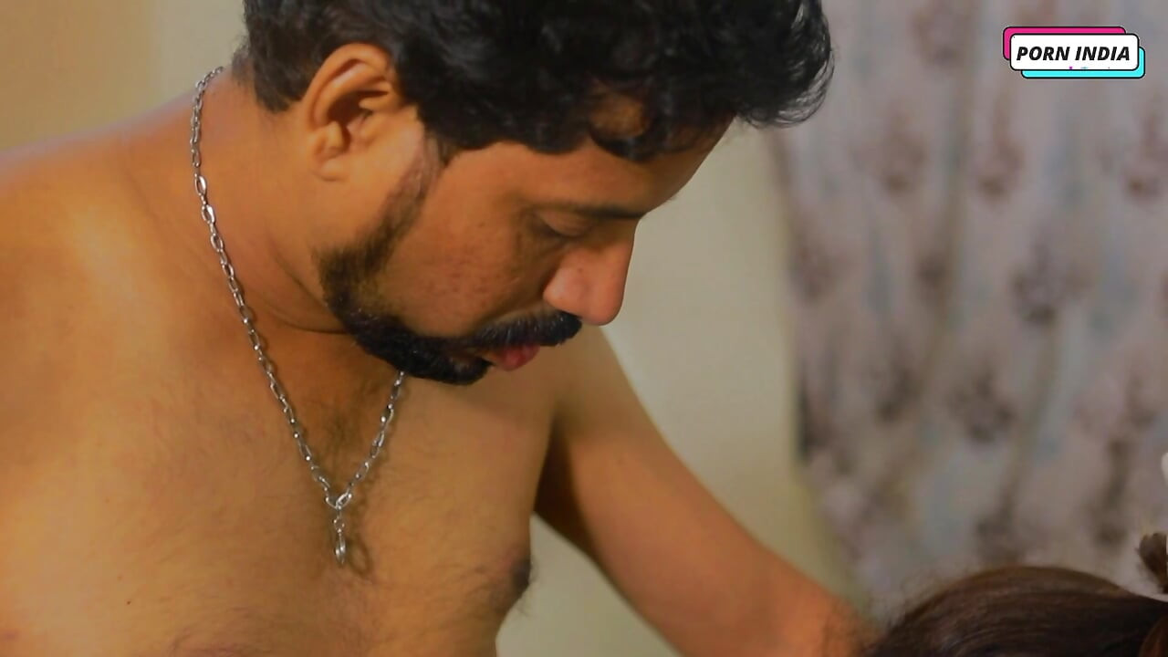 แม่บ้านสุดฮอตคนสวยโดนเจ้าของเย็ดจัดหนัก