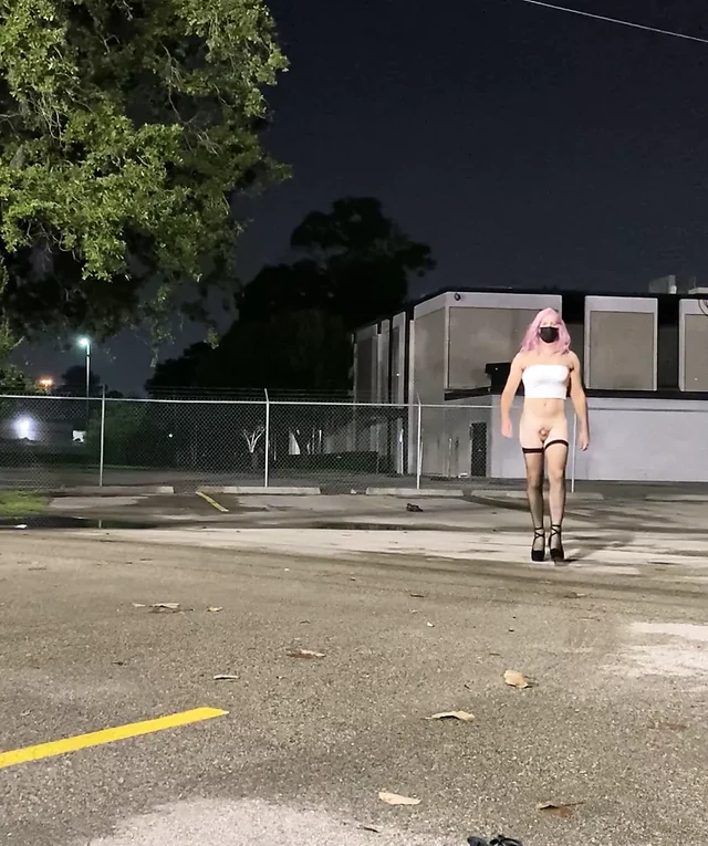 Sissy drops skirt and public bottomless