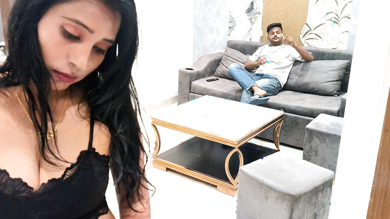 ভারতীয় দেশি হট মেয়ে হার্ডকোর চোদাচুদি আর বড় ধোন চুষছে, হিন্দি অডিও ভিডিও