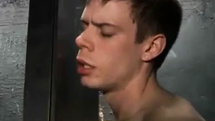 Brit Lads Glory Hole (1)