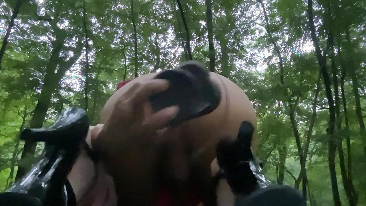 Outdoor tranny sissy crossdresser slut fucked in the ass
