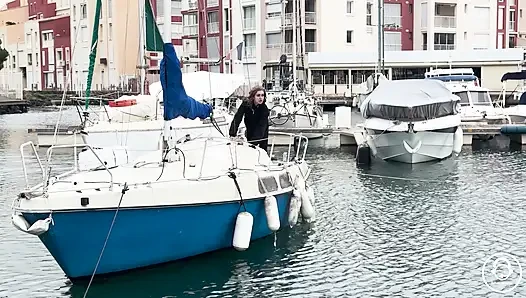Selinah Kyle: Problem Am Hafen