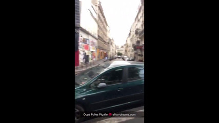 Paris&#39;te ikinci gün. benim bbc ile yanıp sönen