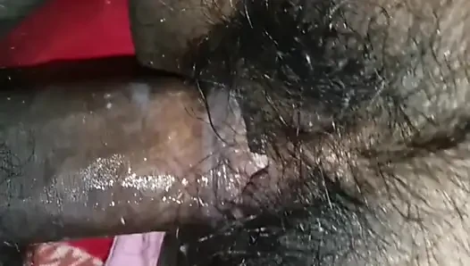 Küçük baldızın sulu sikişi